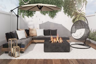 Modern, Midcentury Modern Outdoor Space by Havenly Interior Designer Veridiana